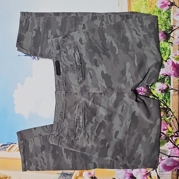 AG Adriano Goldschmied Camo‎ Jeans Size 26 - Picture 5 of 5